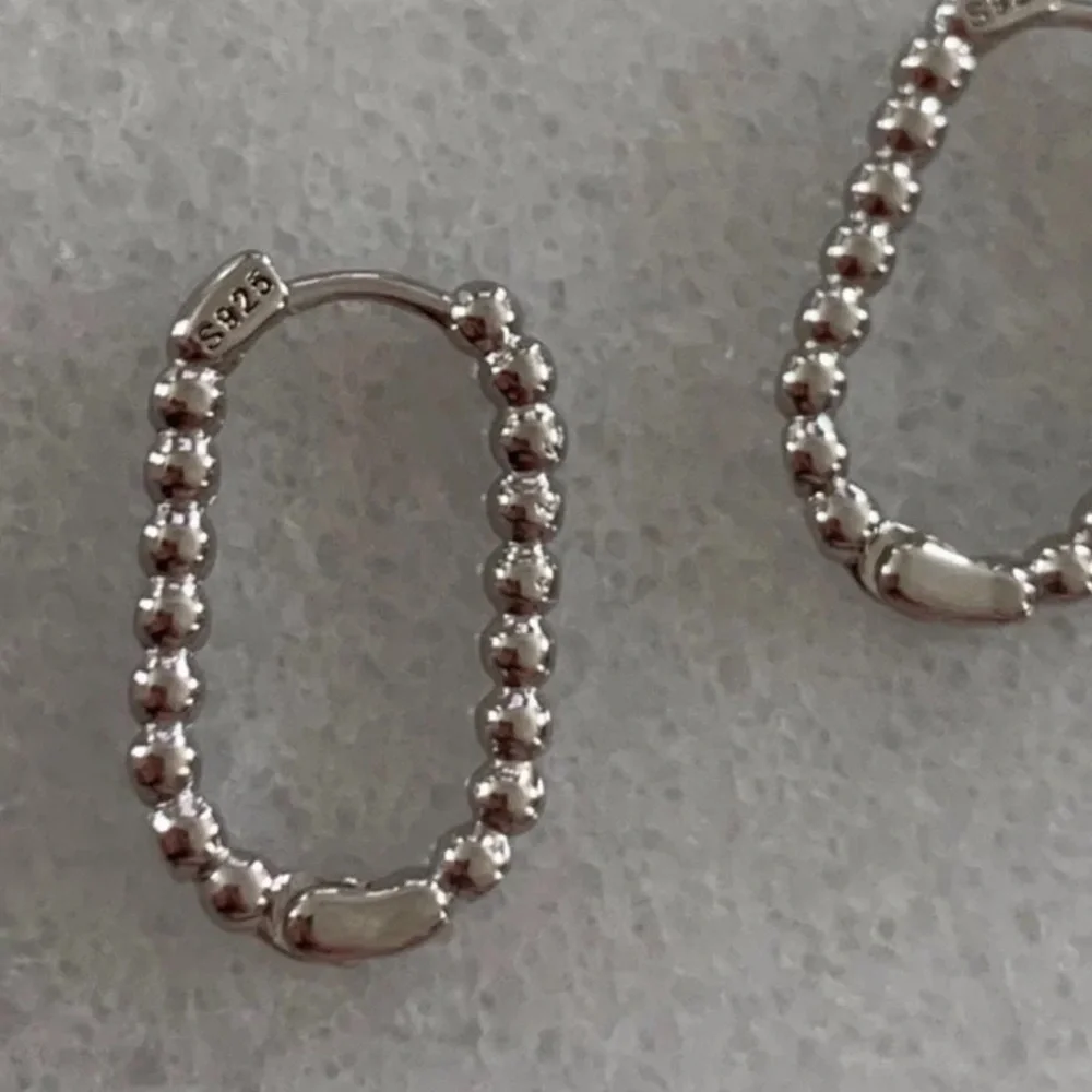 COPY - Beaded silver earrings - Picture 2 of 4